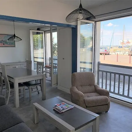 Appartement Le Croisic: 2 Pièces Rdc Face Port, Centre-ville, Animaux Ok - Fr-1-843-5 *