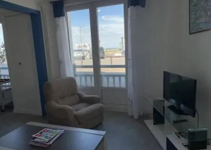 Le Croisic: 2 Pièces Rdc Face Port, Centre-ville, Animaux Ok - Fr-1-843-5